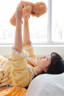 强奸女老师详情介绍